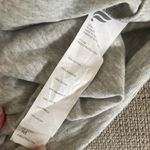 Fabletics Cute and Simple Womens Light Grey  Short Sleeve Top Photo 4