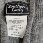 Southern Lady Sweater Vest Women Sz S Christmas / Winter Penguin embroidered Gray Photo 1