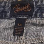 Aeropostale  med wash denim mini size 5/6 frayed Photo 7