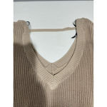 Forever 21 Woman’s  Contemporary Size Medium Tan Cable Knit Long Sleeve Sweater Photo 1