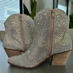Matisse Footwear Matisse Harlow Bootie (NEVER WORN) Photo 2