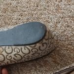 Guess  Flats SIZE 8.5 Photo 6