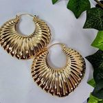 Statement Gold Chunky Scalloped Hoop Earrings Photo 0