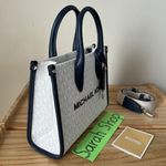 Michael Kors Purse Photo 5