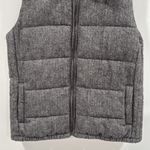 Old Navy Gray Puffer Vest Size Medium EUC Photo 2