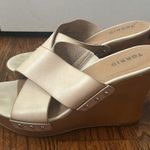 Torrid  Faux Wood Platform Wedge Sandals Size 9.5 Wide Width Photo 2