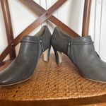 Ecco  Nephi buckle leather bootie grey Photo 9