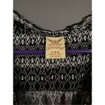 Faded Glory  Sleeveless V Neck Top Size Small Photo 2