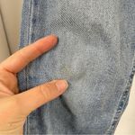 BDG  Light Wash Girlfriend Jeans Womens 25 High Rise Slim Fit Blue Zip Fly Denim Photo 3