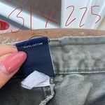 Gap Y2k  Khaki green mid rise utility capri cargo pants sz 4 Photo 6