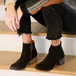 BEEK Nighthawk Black Leather Ankle Boots size 6 Photo 4