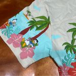 Boxlunch Disney Box Lunch Donald Duck Hawaiian organic cotton Tee shirt medium Photo 9