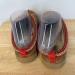 UGG  Tasman women size 6 Photo 3