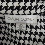 Vintage Casual Corner 90s Black & White Houndstooth Silk Button Down Size 10 Photo 4