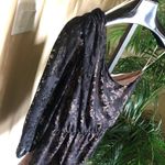 Bisou Bisou  blk w/shimmer gold cold arm blouse LG Photo 3