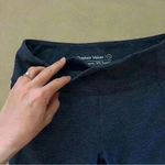 Outdoor Voices  Womens Small Navy Blue Spacedye Leggings Stretch Pants Workout Photo 6