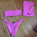 Triangl  Bikini Photo 0