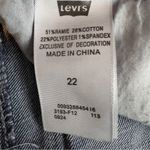 Levi's Levi Strauss Size 22 Bermuda Shorts Blue Denim Back Buttoned Pockets Belt Loops Photo 5