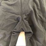 Lululemon Inspired Crop ll Size 4 Photo 4