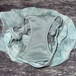 Lululemon  Hotty Hot Shorts Photo 5