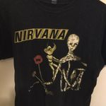 Hot Topic nirvana band t Photo 0