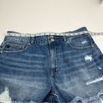 KanCan Mom Denim Jean Short‎ Frayed Cutoff Relaxed Thigh Womens Size 13 / 30 NEW Blue Photo 7