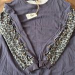 easel  Los Angeles Gray and Leopard Long Sleeve Oversized Top Small Photo 6