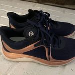 Lululemon running shoes Photo 4