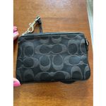 Coach  Poppy Wristlet Signature Black‎ Art Wallet Excellent Condition Brown Logo Photo 2