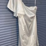 Lulus White Dress / Graduation / Bridal Photo 0