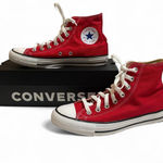 Converse All star red high top  in size 9 women  Photo 0
