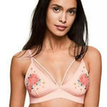 PINK - Victoria's Secret Victoria's‎ Secret Pink Floral Embroidered Lace Triangle Bralette Size Small NEW Photo 0