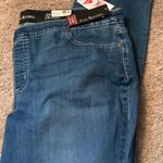 kim rogers Pull-On Straight Jeans Photo 0