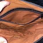 Stone Mountain genuine leather handbag black strap middle zipper closure NWT Photo 6