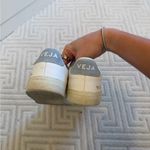 VEJA  Womens Recife Grip-Trio Court Sneakers Photo 2