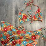 Amazon Bikini and sarong Photo 1