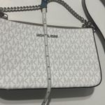 Michael Kors Jet Set Shoulder Bag Photo 9