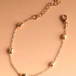 NEW! Beautiful Classic Gold Tone Chain Bracelet Photo 0