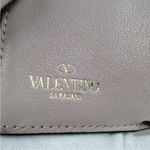 Valentino Garavani  Rockstud Tan Compact Wallet EUC Photo 4