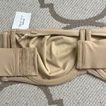 Bali Lilyette by  Tailored Strapless Minimizer Bra
#LY0939, Bandeau Bra size 40D Photo 6