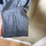 Old Navy  ACTIVE Grey Soft Athletic Long Sleeve T Shirt w Thumbholes Size Large Photo 2