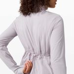 Lululemon  Sights Seen Chrome Full Zip Jacket Size 2 Womens Athletic Casual Cinch Photo 1