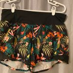 Old Navy Active  Running Shorts Medium Photo 0