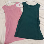 Old Navy 2  Tank Tops Photo 0