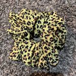 Yellow cheetah oversized hair scrunchie Photo 1