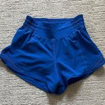 Lululemon Hotty Hot Short 2.5” Photo 0