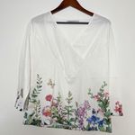 Miss Look  white floral v neck top Photo 6
