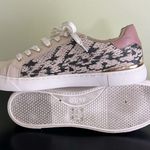 ALDO
FRANN Snake Printed Lace Up Casual Shoes Photo 6