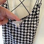 Gaze USA Gaze Black and White Crop Tank Top Size Small Photo 1