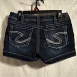 Silver Jeans Silver Jean Co Women's Shorts Marti Style Size 30 Dark Wash Embroidered Concert Photo 1